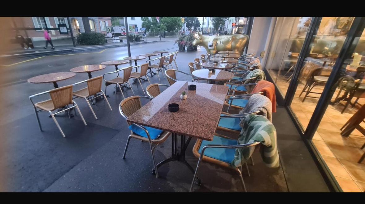 Zak Neuhausen Neuhausen Am Rheinfall Exterior foto